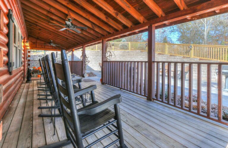 Cabin 70, 5-Bedrooms – Smoky Mountains TN | Oak Haven Resort & Spa