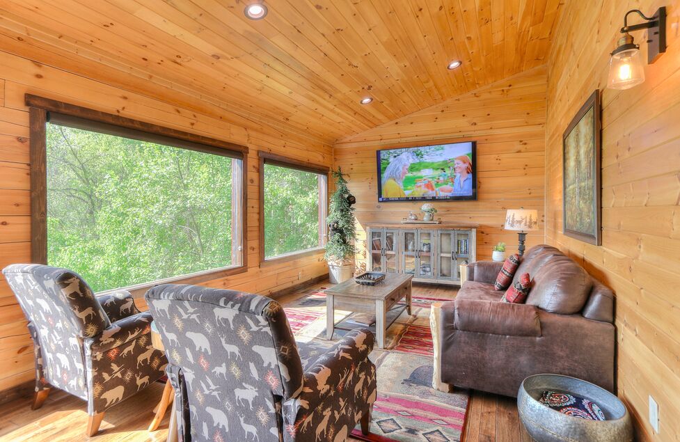 Cabin 96, 4-Bedroom – Smoky Mountains TN | Oak Haven Resort & Spa